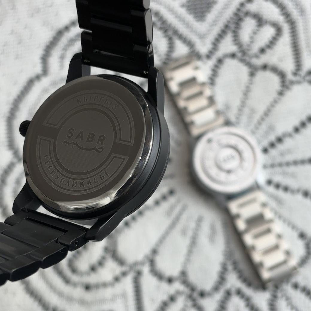 SABR Magnetic Ball Watch for Men. Luxury Black Steel Strap, Minimal Arabic Numerals, Fashion Business Casual Timepiece